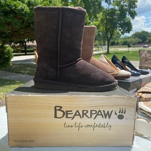 Bear Paw Chocolate Boot size 7